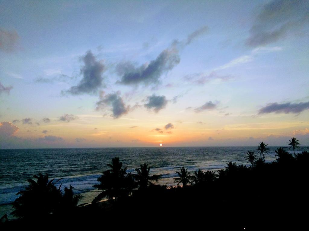 Hotel Ocean View Cottage Hikkaduwa Exterior photo